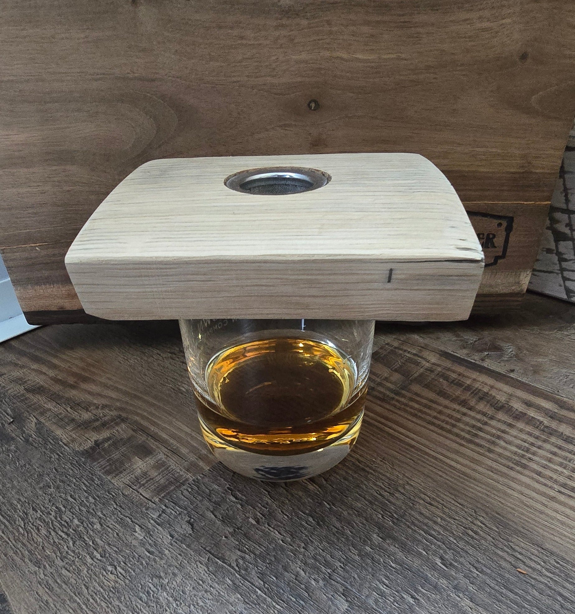 Bourbon Barrel Stave Cocktail Smoker